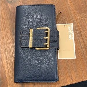 Michael Kors wallet